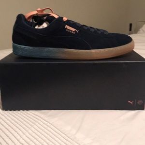 Puma x Pink Dolphin Suede Mens Sneakers